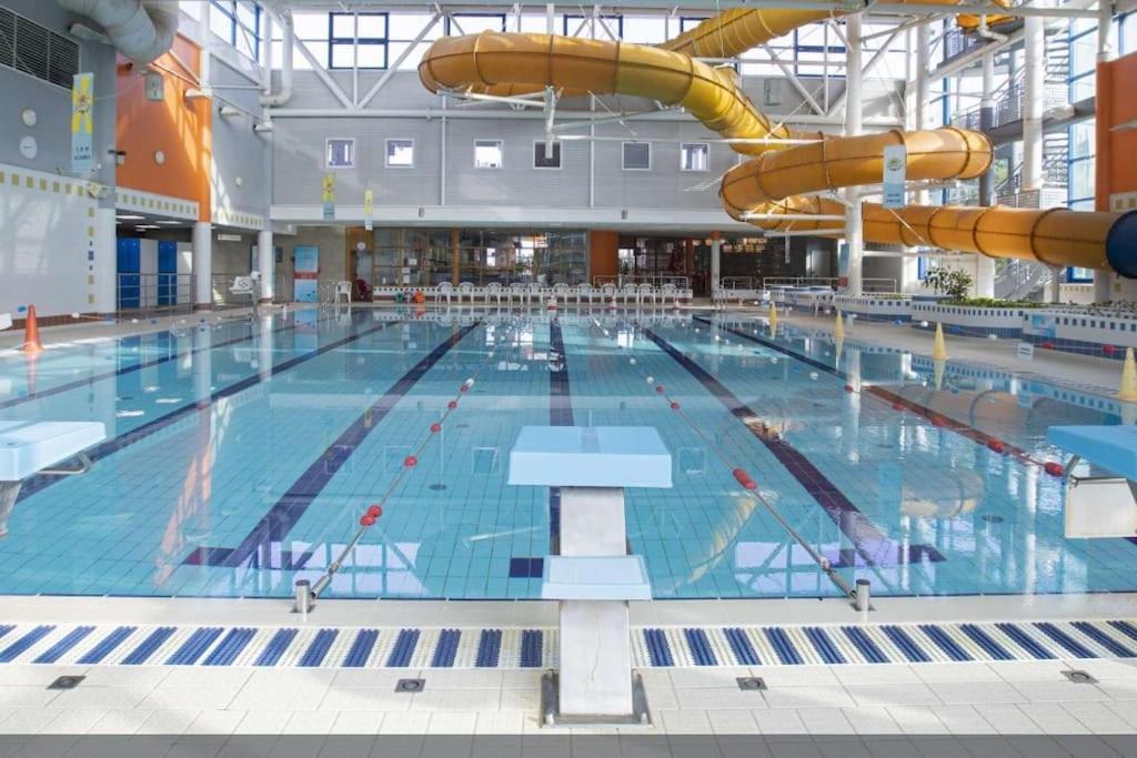 U Metra, 4 Hoste, Parking Free, Blizko O2 Arena Apartmán