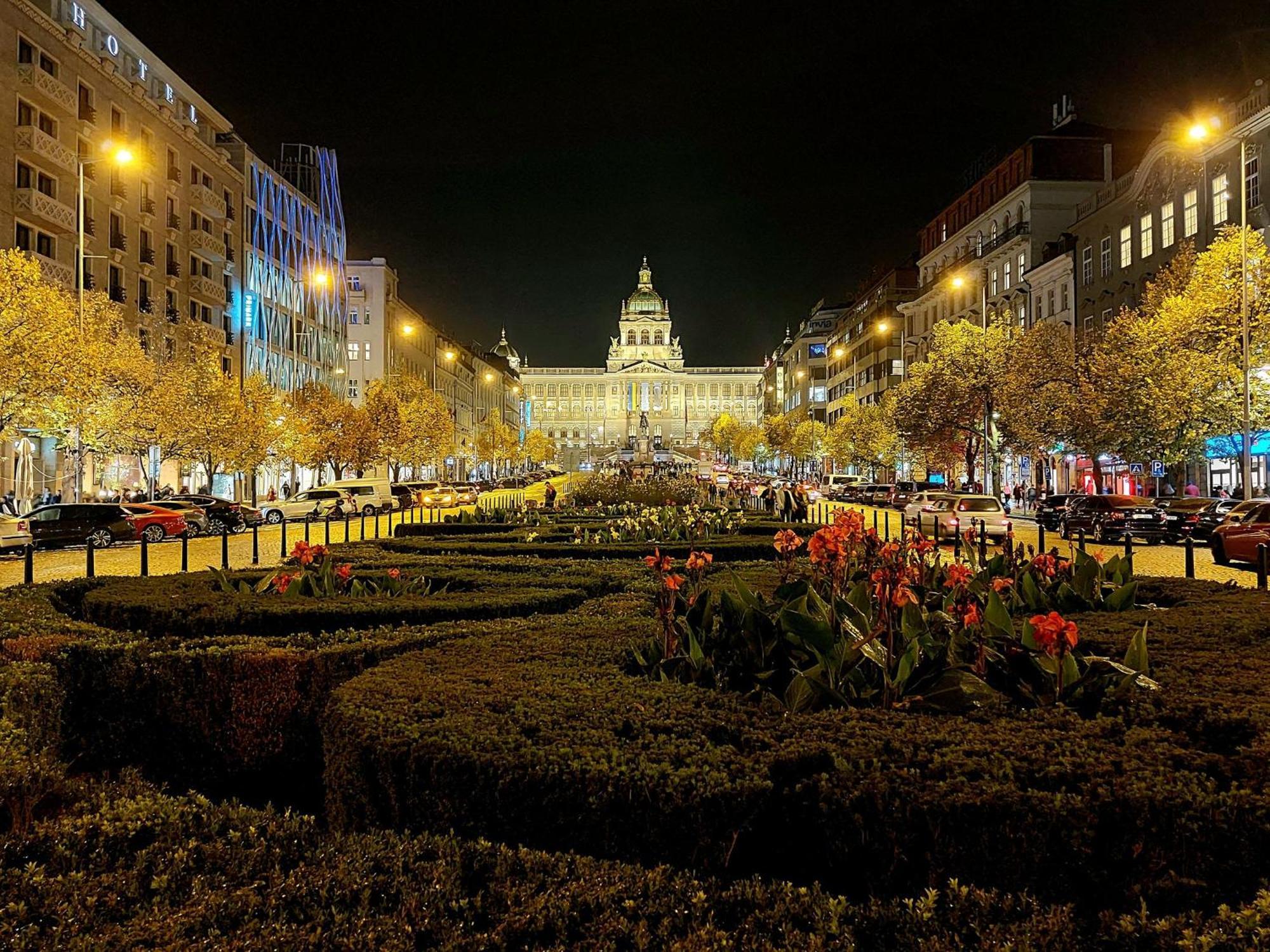U Metra, 4 Hoste, Parking Free, Blizko O2 Arena Prag