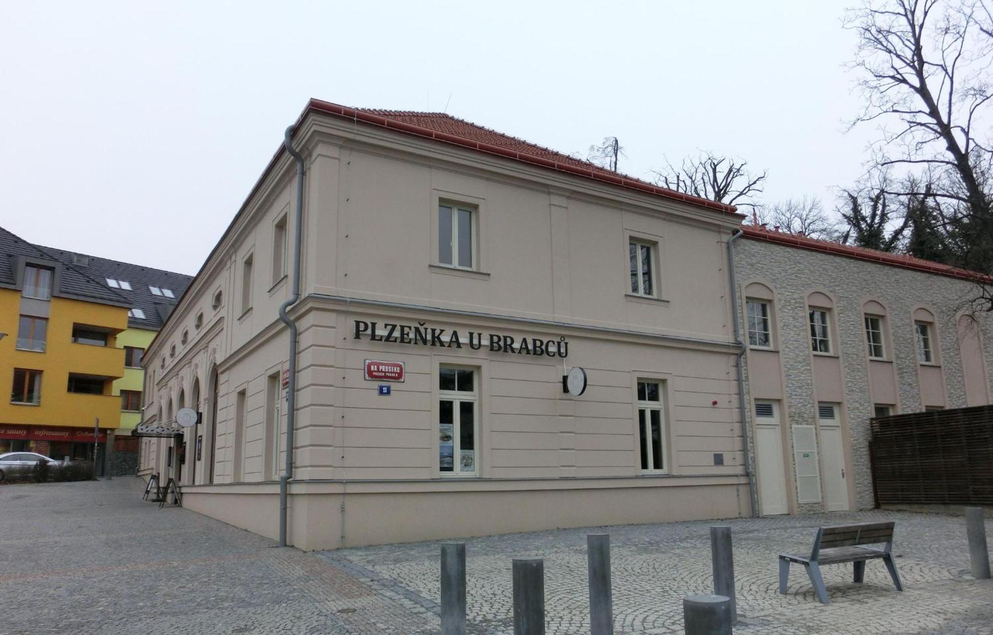 Apartament U Metra, 4 Hoste, Parking Free, Blizko O2 Arena